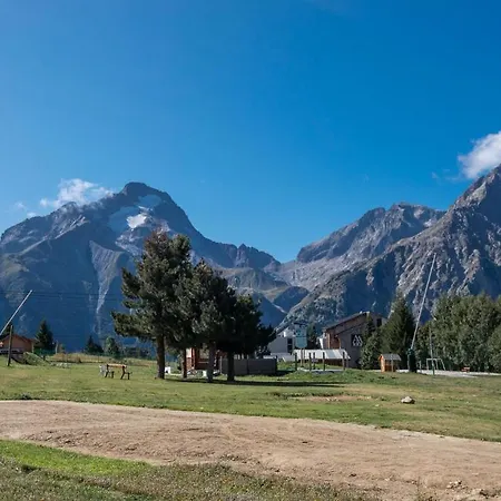 Aux Pieds Des Pistes, Les 2 Alpes * Venosc