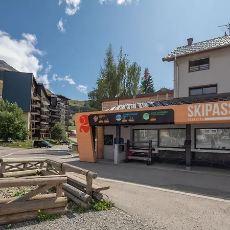 Apartment Aux Pieds Des Pistes, Les 2 Alpes *